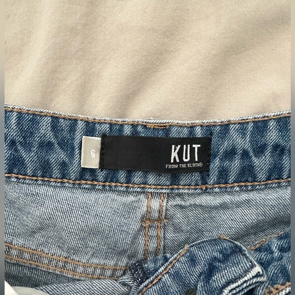 Like new Kut from the Kloth Shorts with lace trim - Size 6 - Picture 2 of 7
